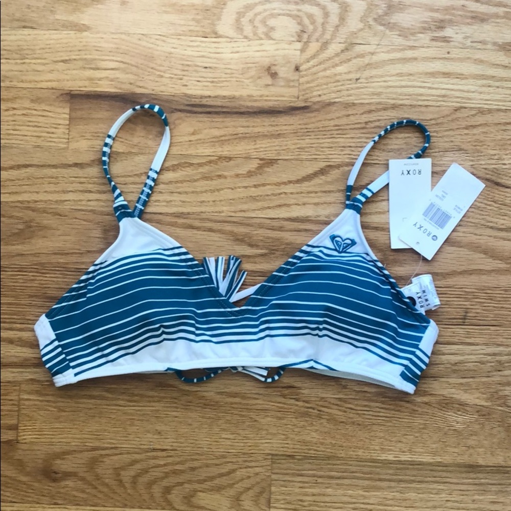 NWT Roxy Bikini top